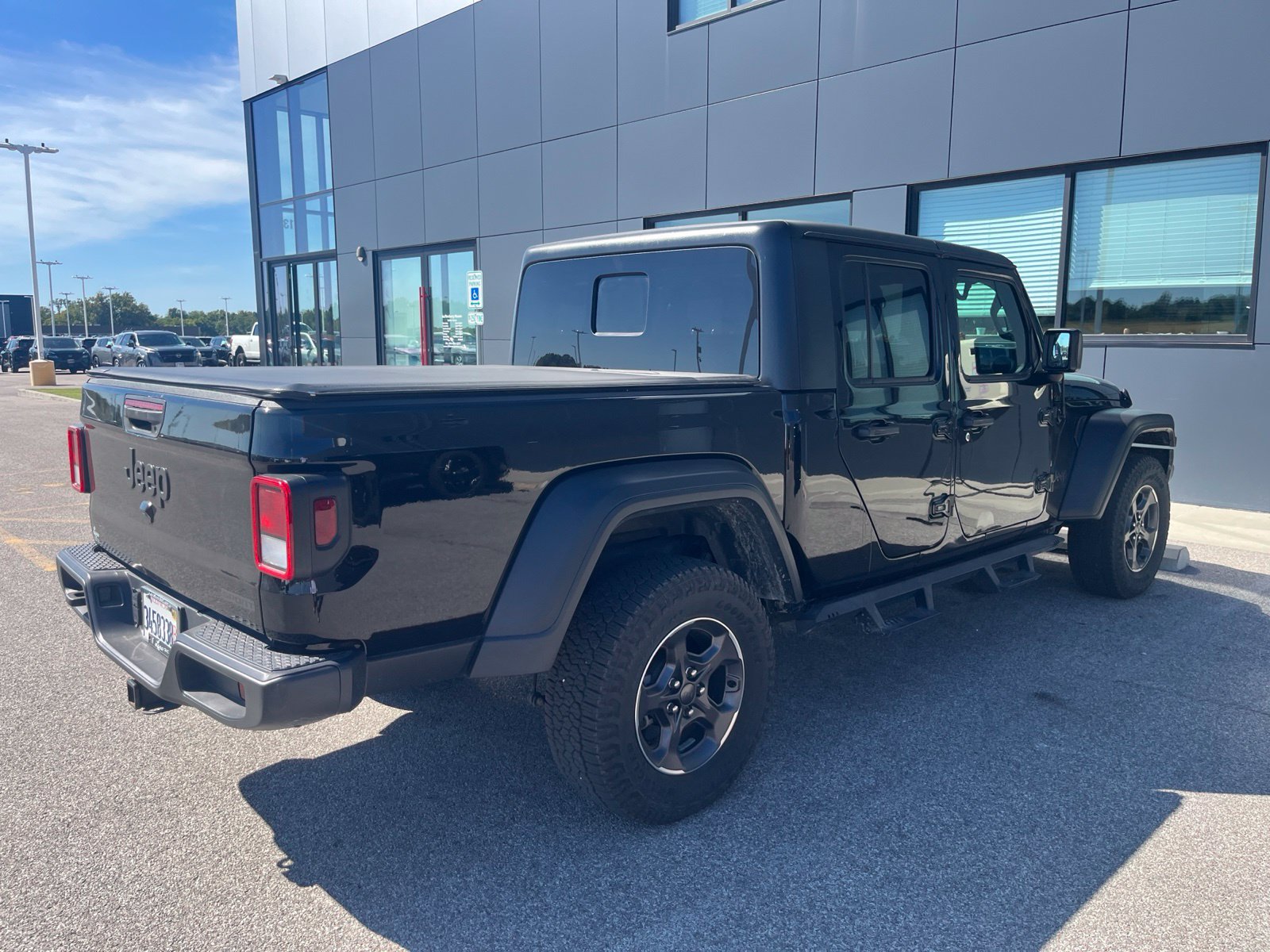 Used 2020 Jeep Gladiator Sport w/ Quick Order Package 24S AWD/4WD image 3