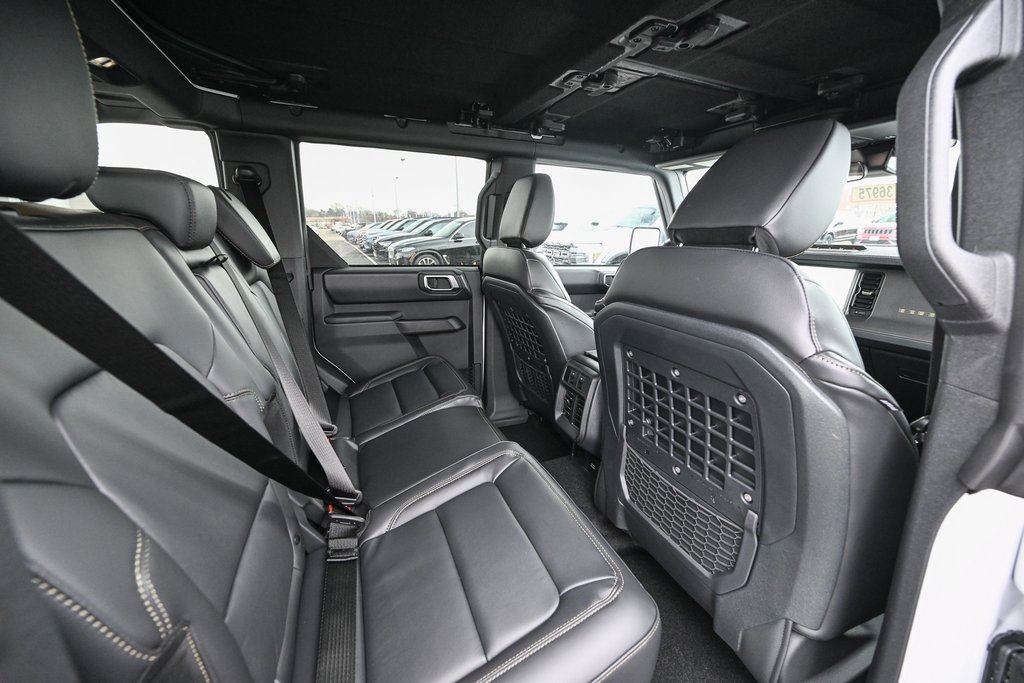 New 2025 Ford Bronco Badlands image 23