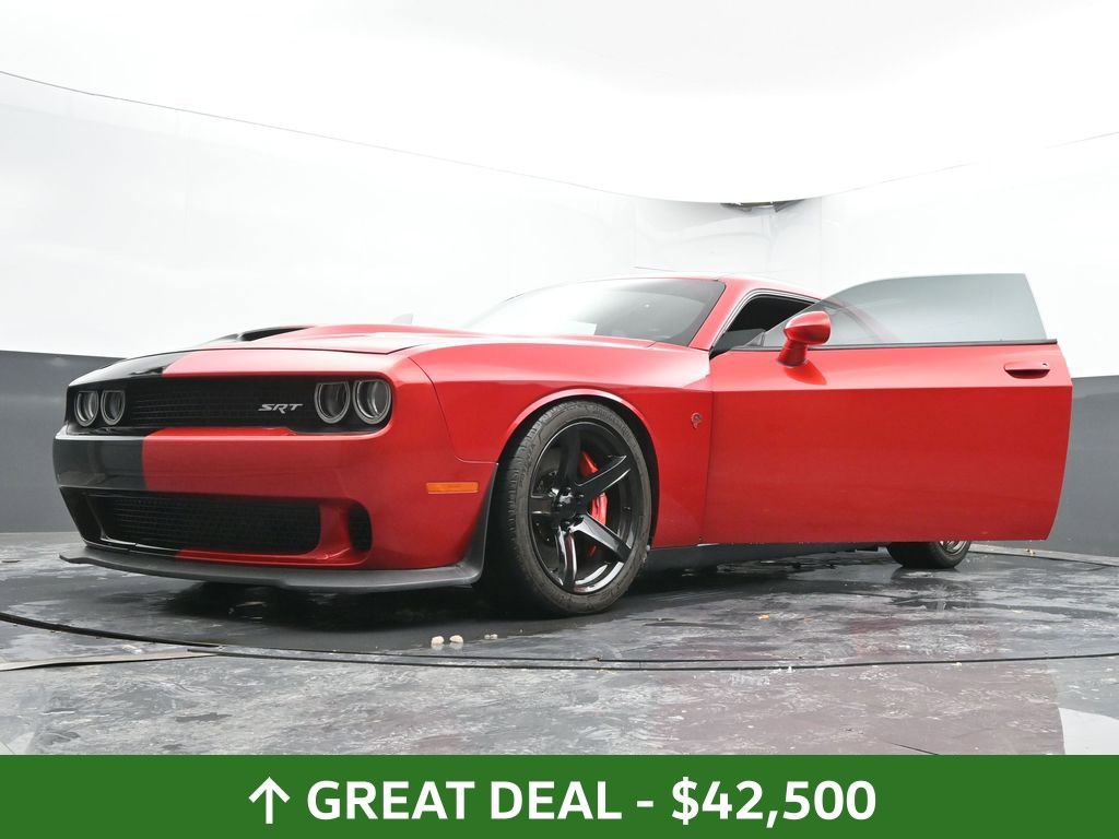 Used 2016 Dodge Challenger SRT Hellcat image 92