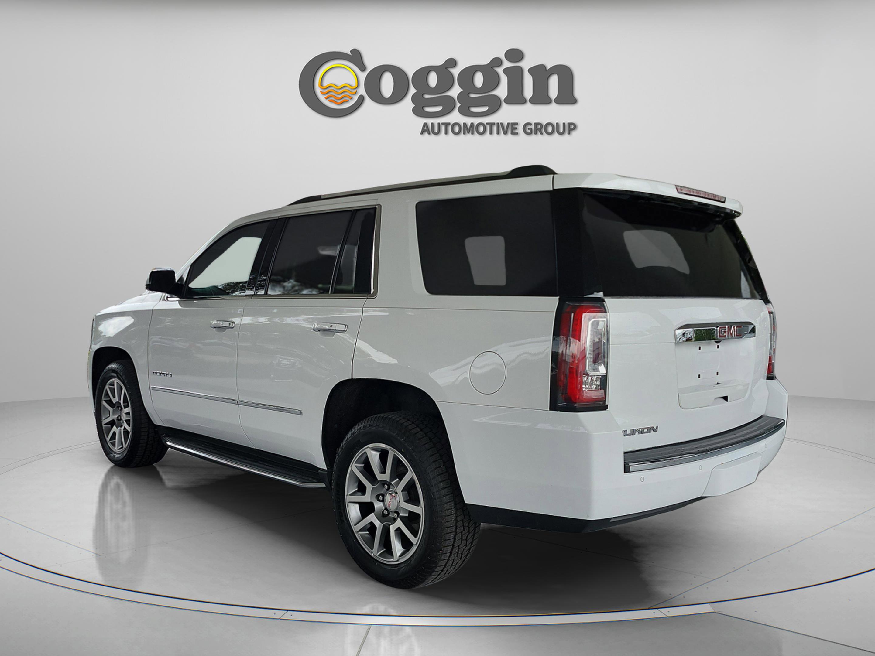 Used 2016 GMC Yukon Denali RWD image 3