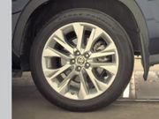 Used 2023 Toyota Highlander Limited FWD image 11