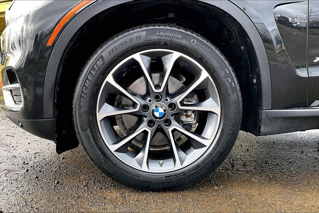 Used 2014 BMW X5 xDrive35d image 12