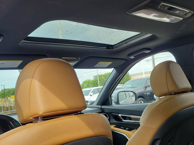 Used 2022 Kia Telluride SX w/ Towing Package FWD image 10