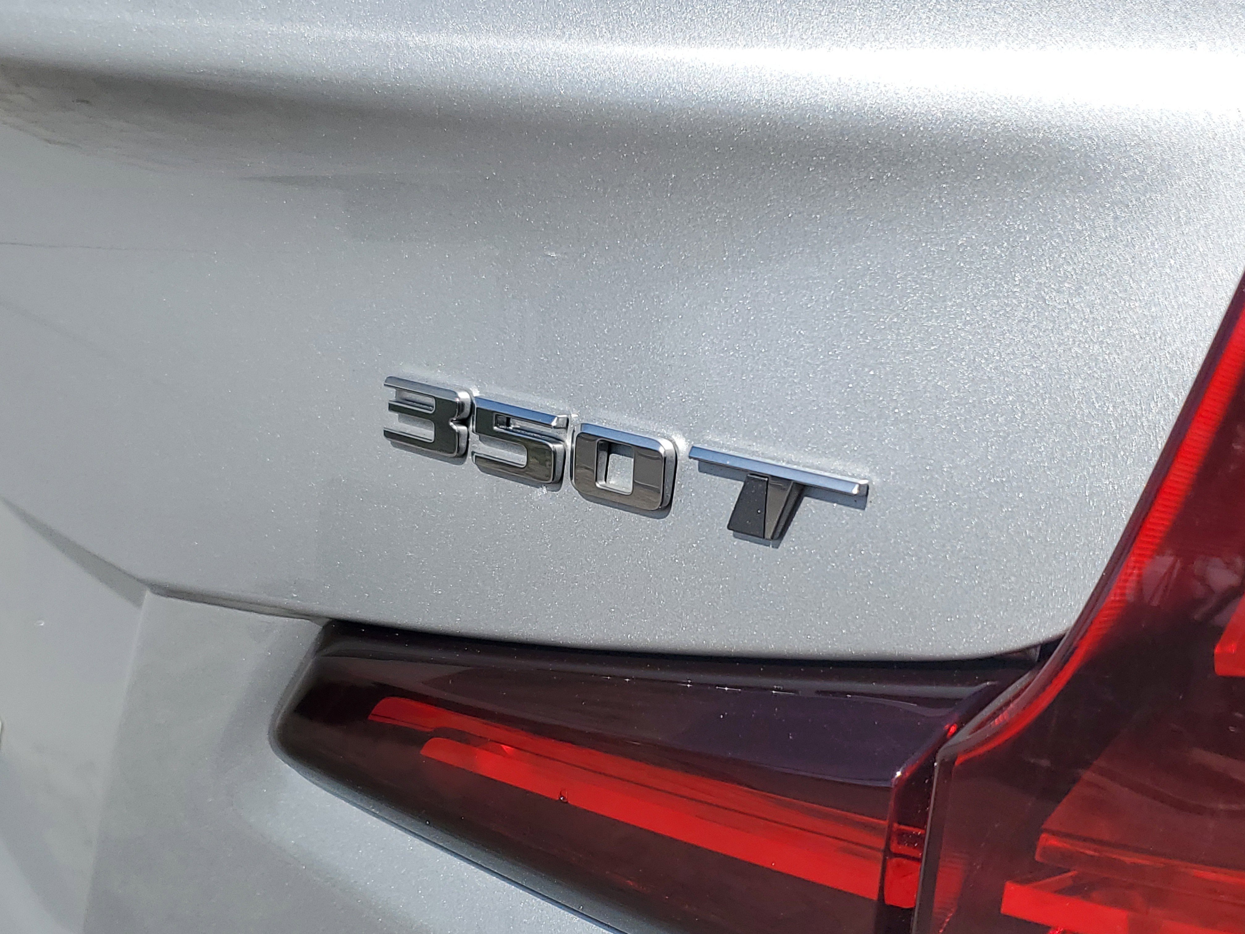 Used 2020 Cadillac XT4 Luxury image 7