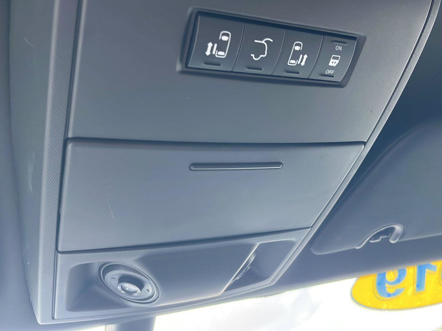 Used 2019 Dodge Grand Caravan GT image 17