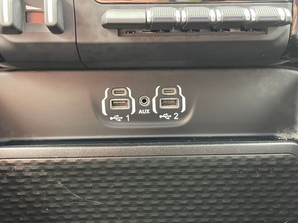 Used 2024 RAM 2500 Laramie w/ Night Edition AWD/4WD image 44