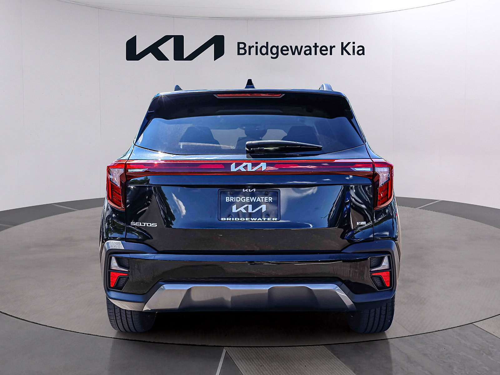 Certified 2024 Kia Seltos X-Line AWD/4WD image 6