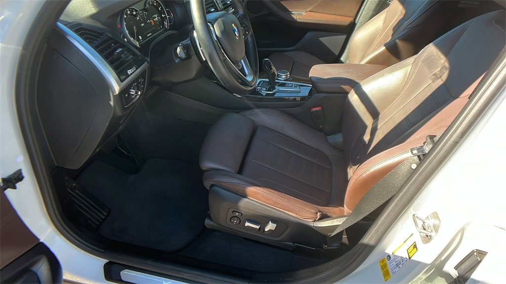 Used 2019 BMW X3 sDrive30i w/ Premium Package image 13