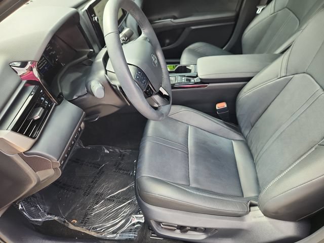 Used 2025 Toyota Camry XSE w/ Premium Plus Package FWD image 7