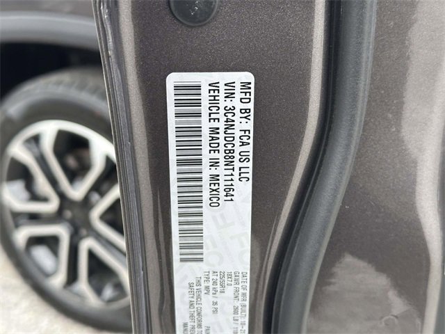 Certified 2022 Jeep Compass Limited image 17