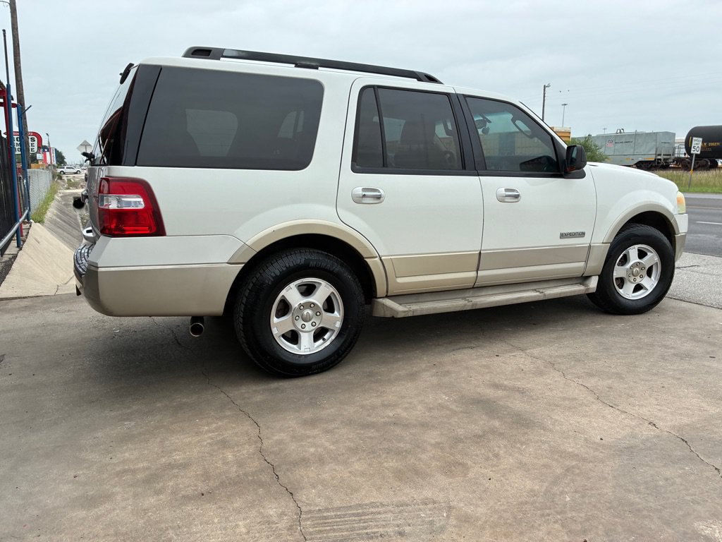Used 2008 Ford Expedition Eddie Bauer RWD image 6