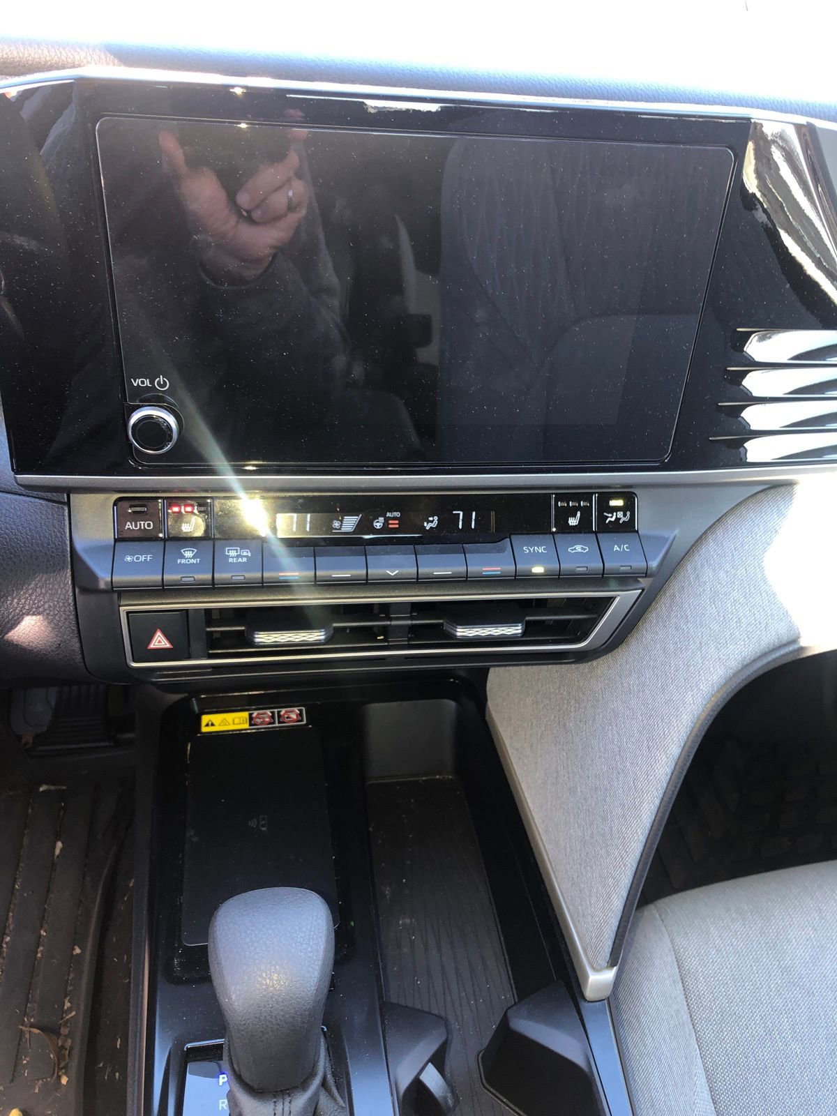 Used 2025 Toyota Camry XSE image 7