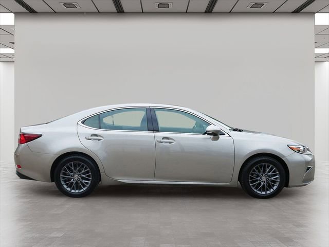 Used 2018 Lexus ES 350 w/ Navigation System Package FWD image 6