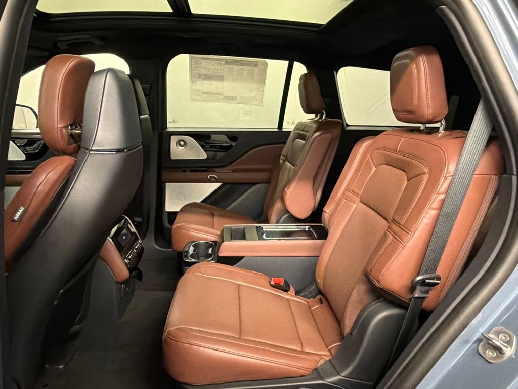 New 2026 Lincoln Aviator Reserve AWD/4WD image 33
