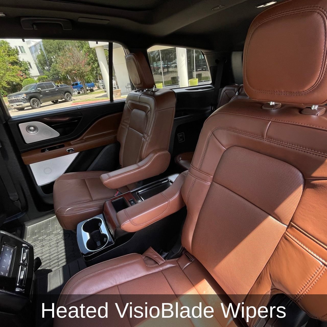 Used 2023 Lincoln Aviator Reserve w/ Equipment Group 201A AWD/4WD image 24