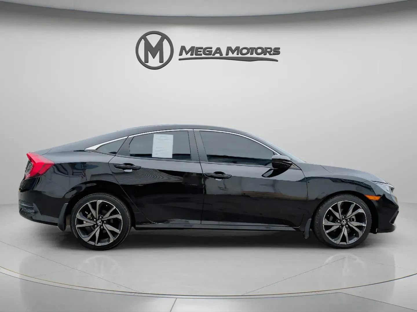 Used 2019 Honda Civic Sport image 6