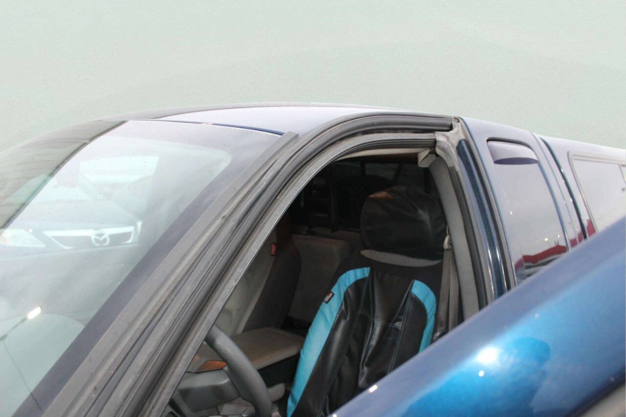 Used 2006 Dodge Dakota SLT w/ Trailer Tow Group RWD image 9