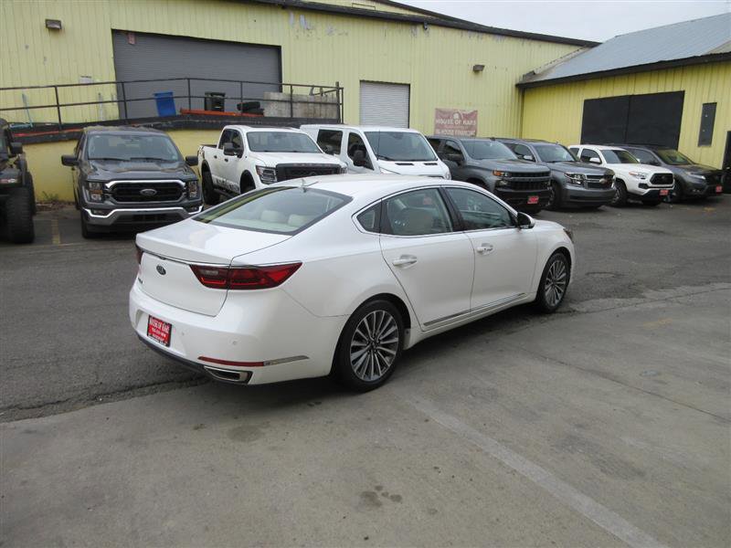 Used 2019 Kia Cadenza Premium image 6