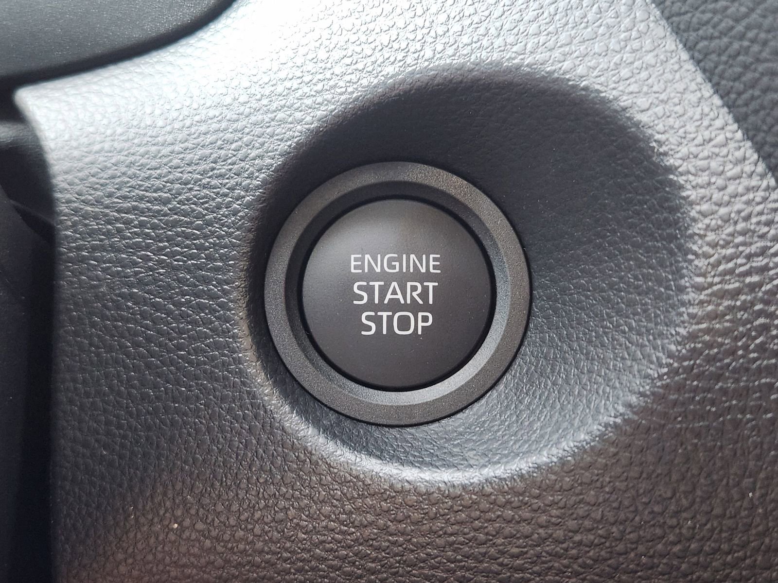 New 2026 Toyota Corolla Cross XLE w/ Convenience Package image 25