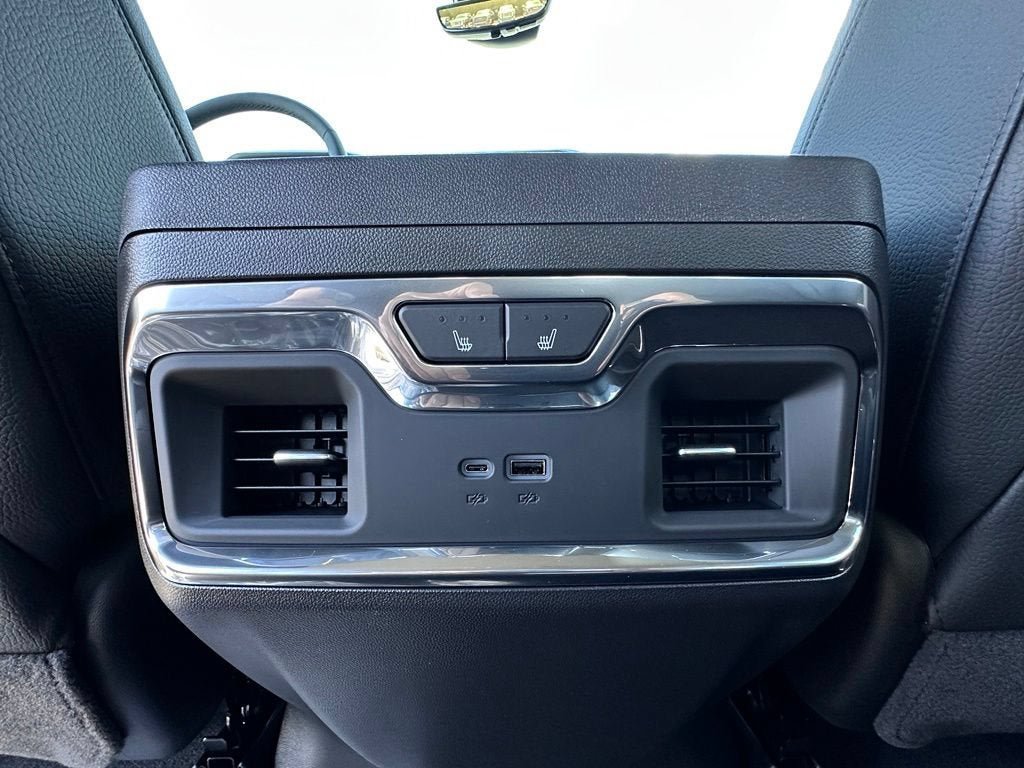 New 2026 GMC Sierra 1500 Denali w/ Denali Reserve Package AWD/4WD image 21