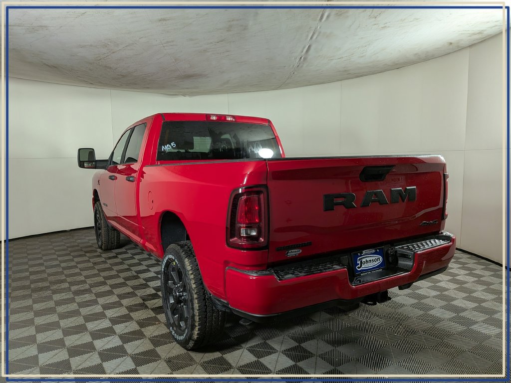 New 2026 RAM 2500 Big Horn AWD/4WD image 4