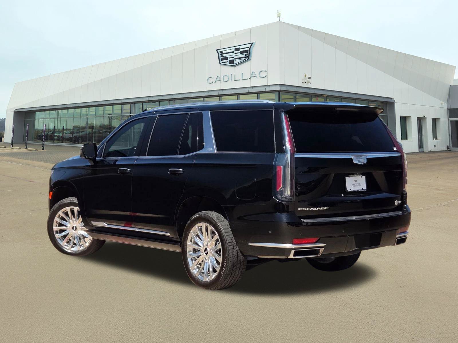 Certified 2024 Cadillac Escalade Premium Luxury w/ Performance Package AWD/4WD image 4