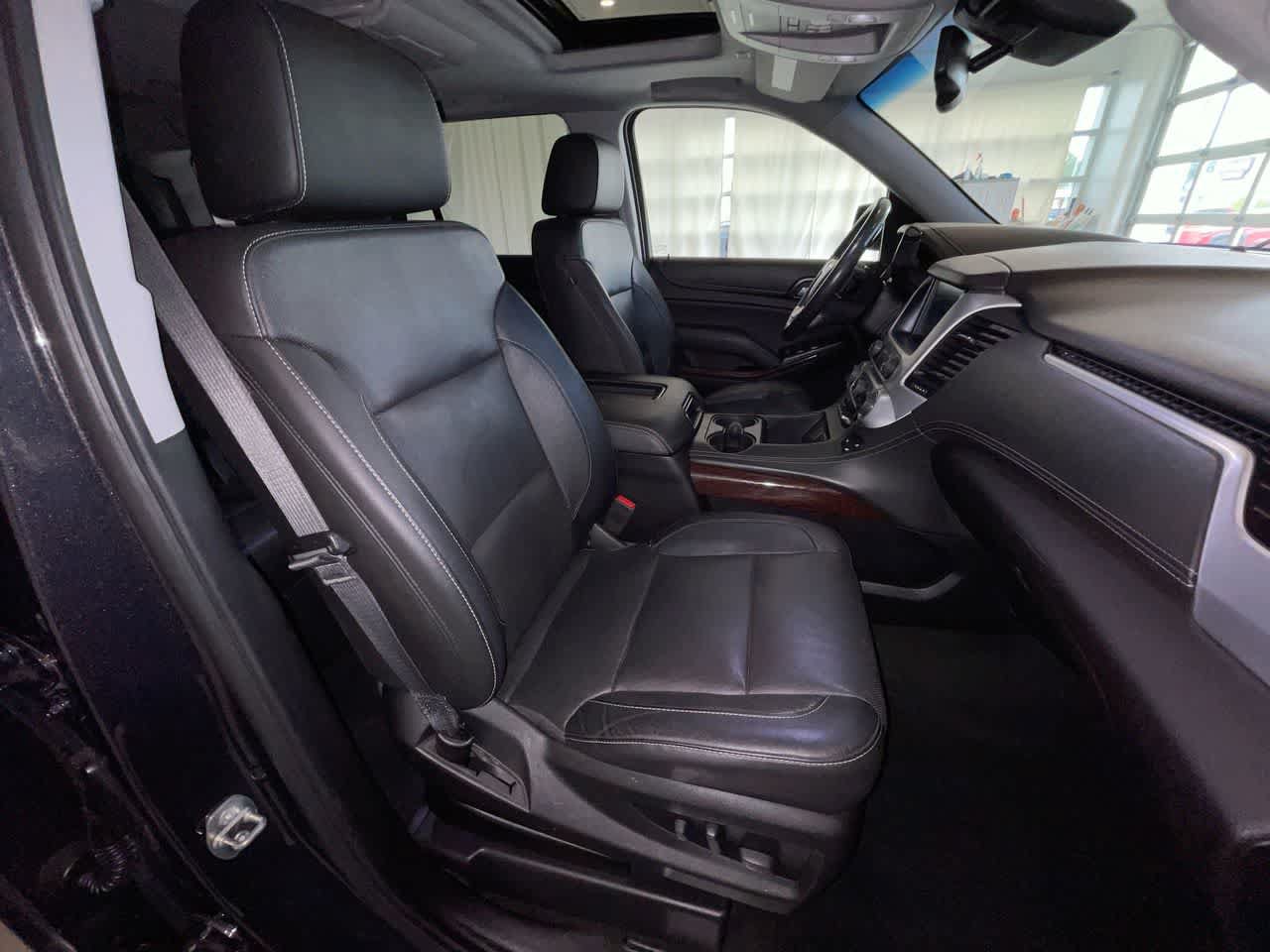Used 2018 GMC Yukon SLT w/ Open Road Package AWD/4WD image 26