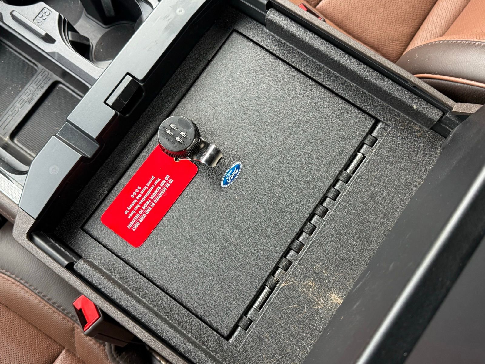 Used 2024 Ford F350 King Ranch w/ FX4 Off-Road Package AWD/4WD image 30