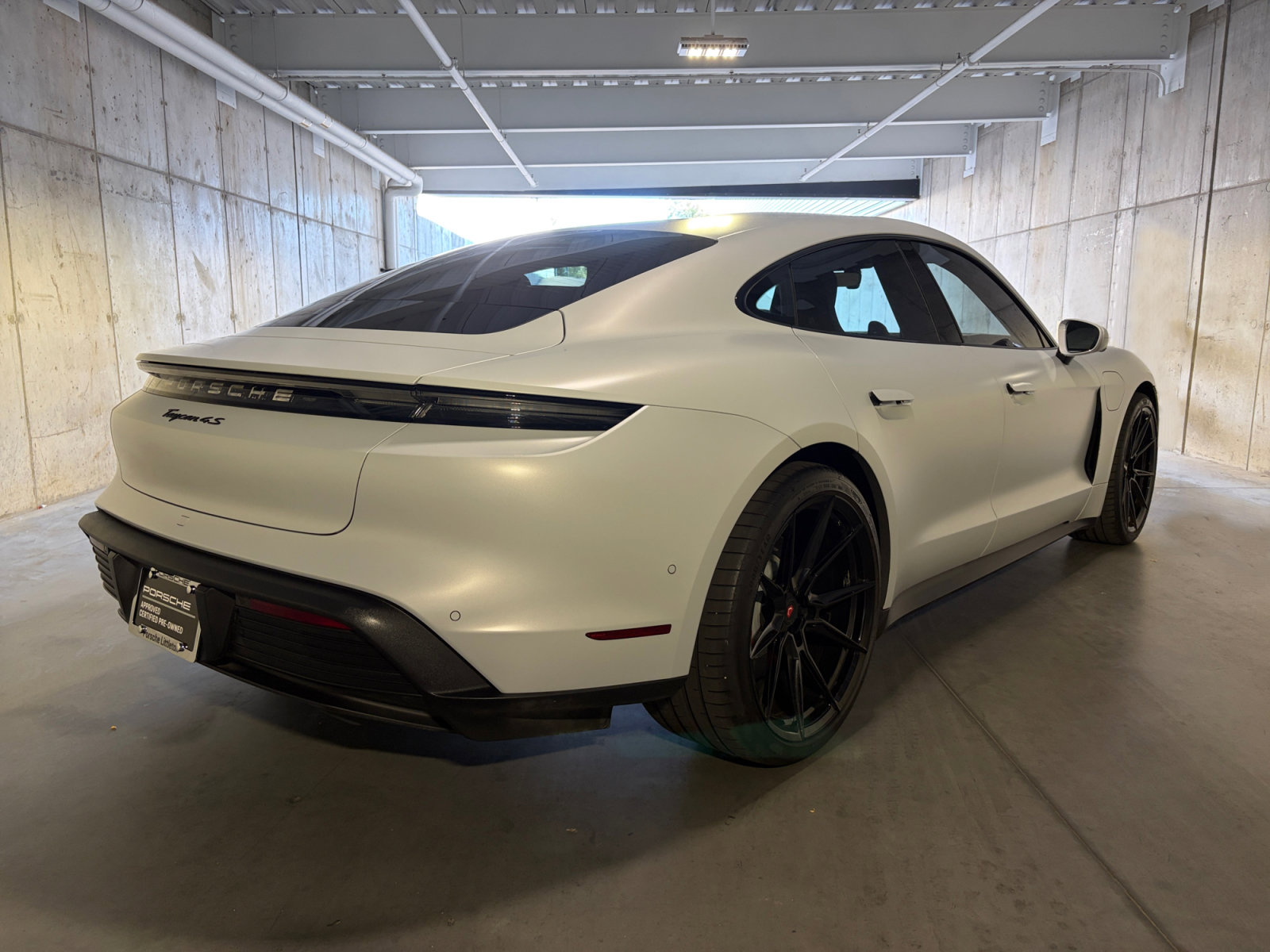 Certified 2022 Porsche Taycan 4S AWD/4WD image 10