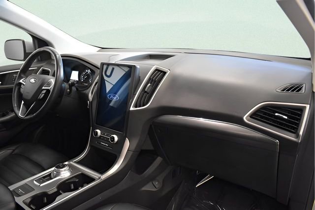 Used 2022 Ford Edge SEL image 18
