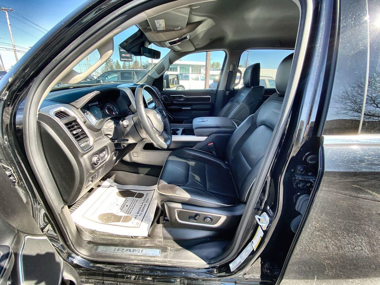 Used 2022 RAM 1500 Laramie image 18