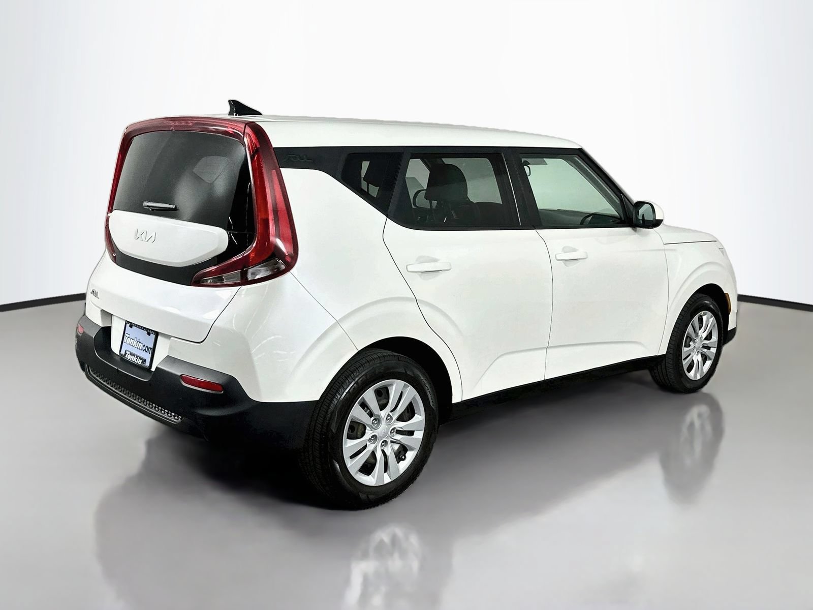 Used 2022 Kia Soul LX FWD image 7