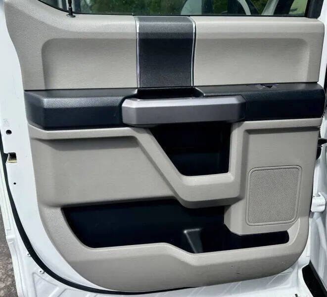 Used 2019 Ford F550 4x4 Crew Cab Super Duty image 24