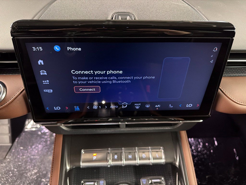 New 2026 Lincoln Nautilus Reserve AWD/4WD image 12