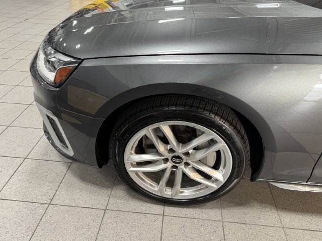 Used 2020 Audi A4 2.0T Premium Plus w/ Premium Plus Package AWD/4WD image 10