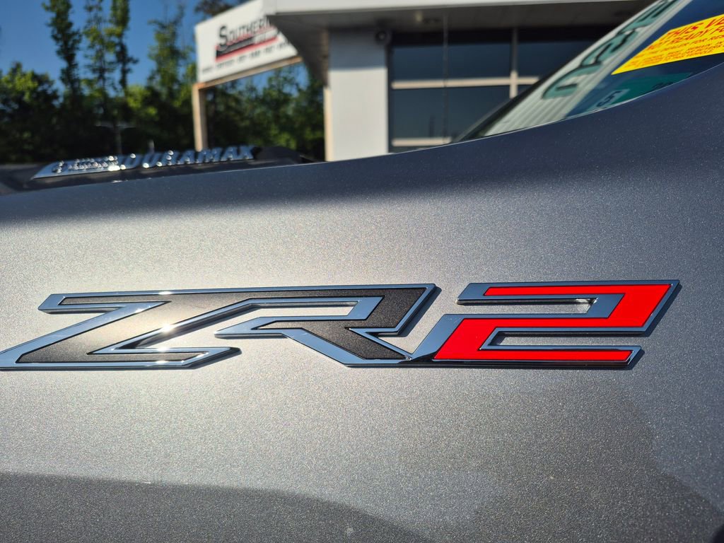 Used 2025 Chevrolet Silverado 2500 ZR2 w/ Technology Package AWD/4WD image 15