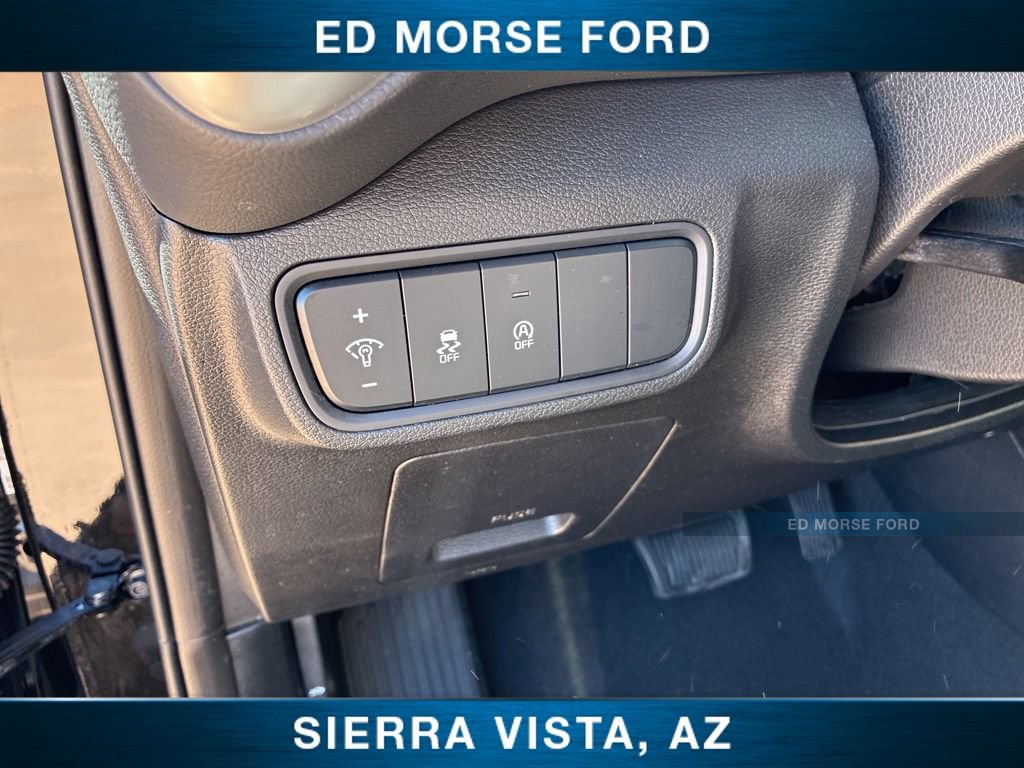 Certified 2025 Kia Soul LX FWD image 21