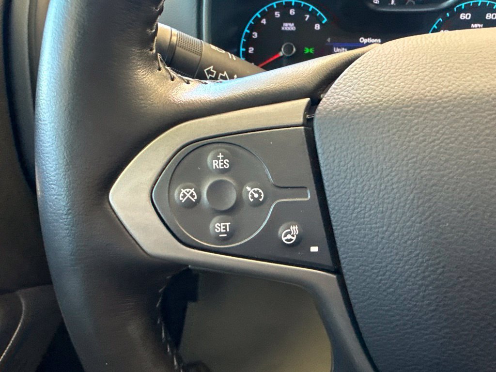 Used 2022 Chevrolet Colorado Z71 AWD/4WD image 16