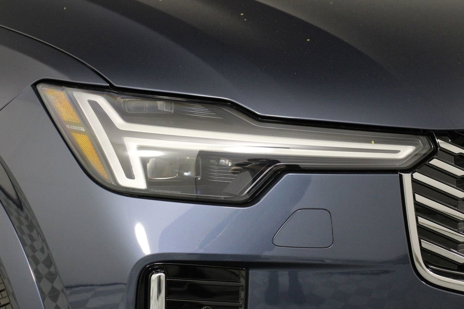 New 2026 Volvo XC90 T8 Ultra image 14