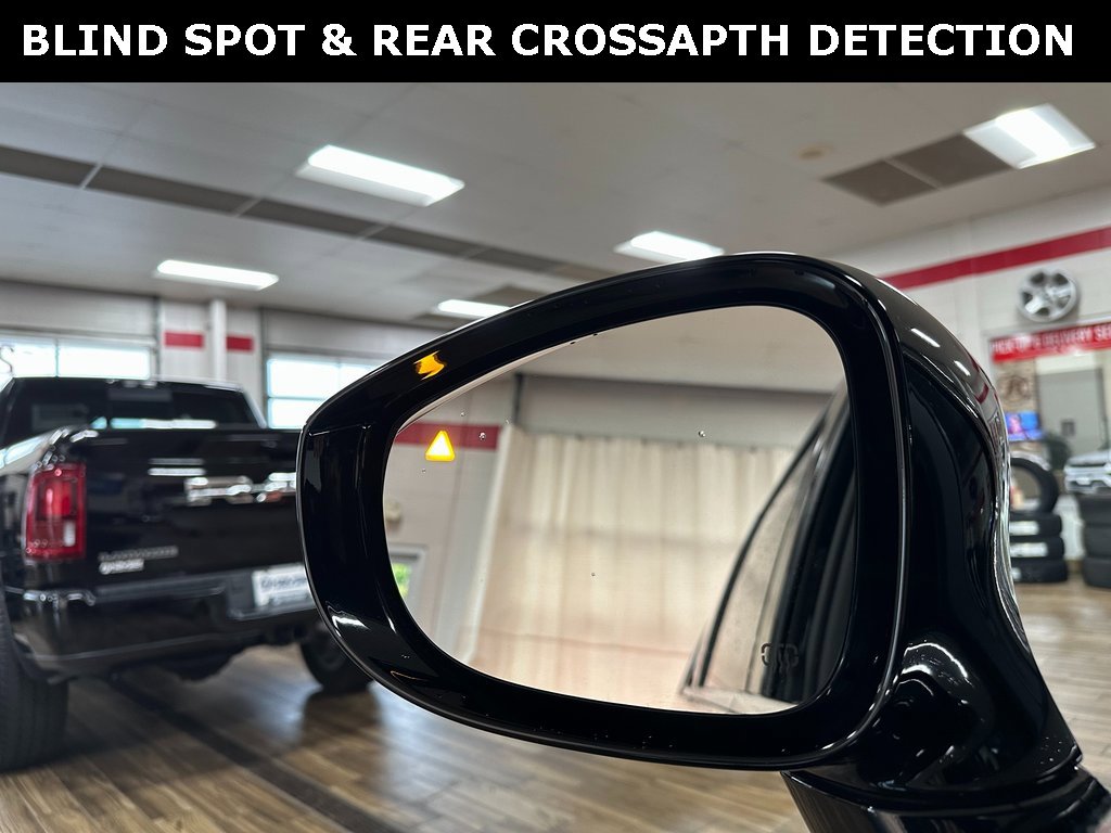 New 2026 Chrysler Pacifica Select image 8