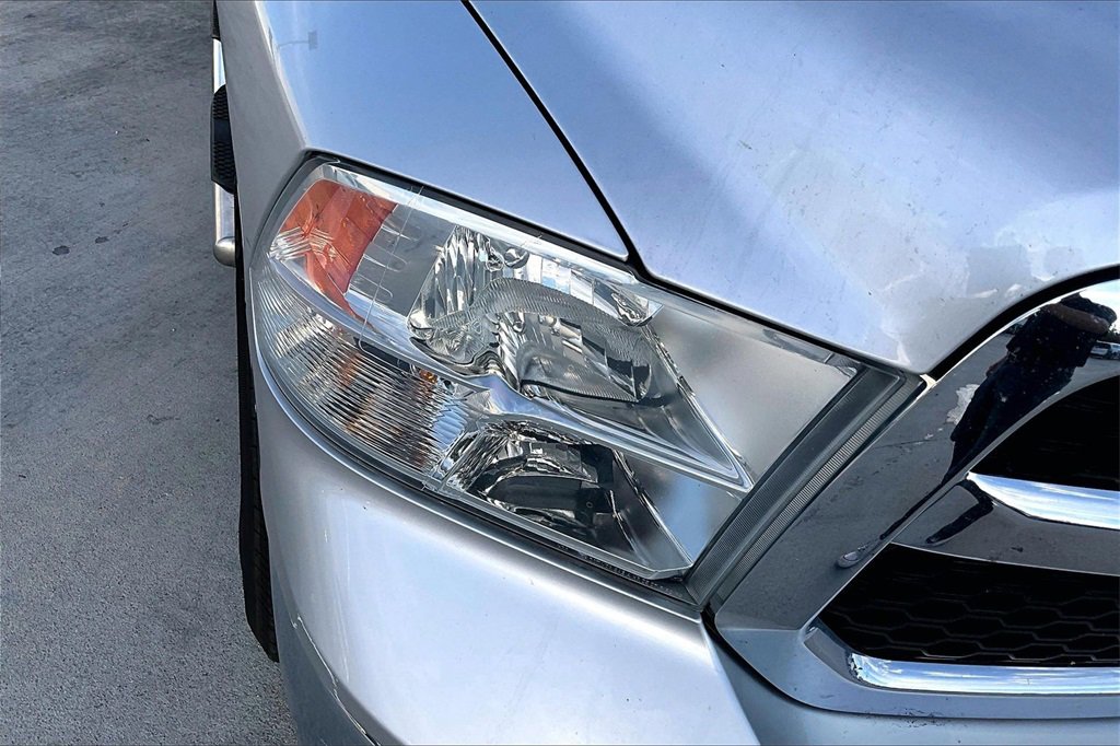 Certified 2017 RAM 1500 Classic SLT image 31