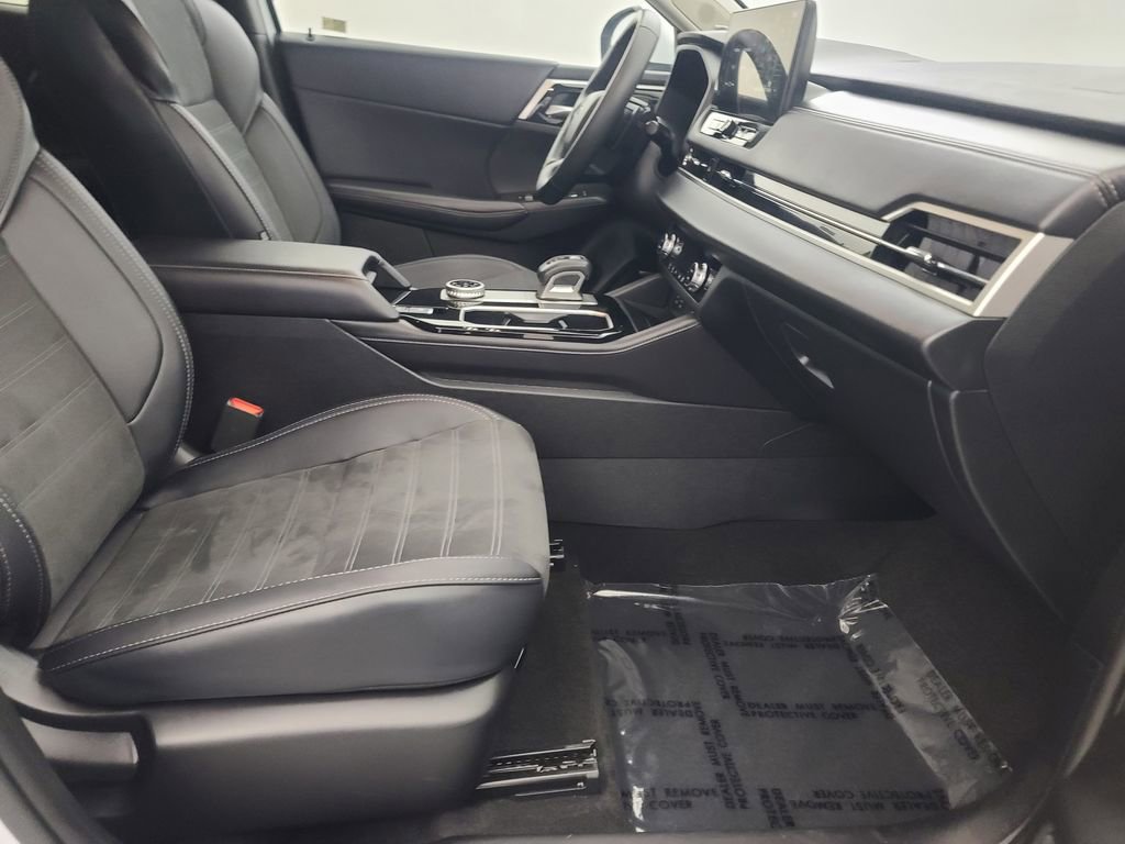 Used 2025 Mitsubishi Outlander SE AWD/4WD image 15
