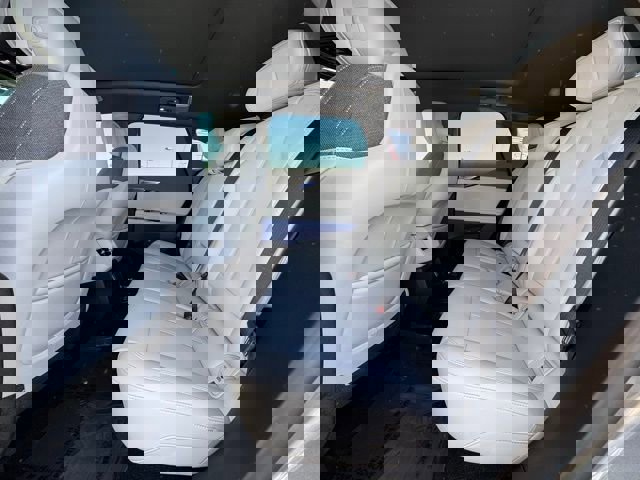 New 2025 Cadillac Optiq Sport 1 w/ LPO, ONYX Package image 33