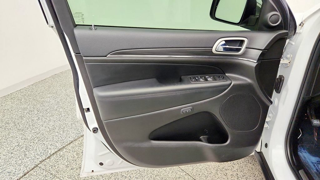 Used 2021 Jeep Grand Cherokee Limited RWD image 11