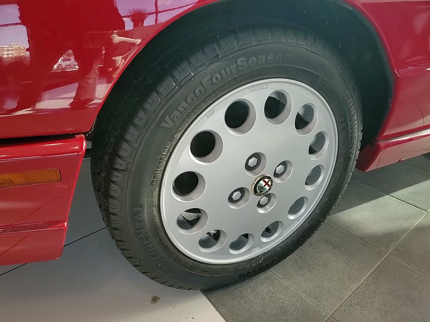 Used 1991 Alfa Romeo Spider Veloce RWD image 12