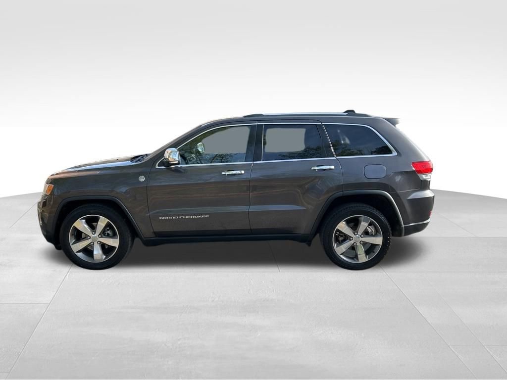 Used 2015 Jeep Grand Cherokee Limited w/ Trailer Tow Group IV image 2