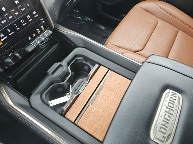 Used 2022 RAM 1500 Limited w/ Body-Colour Bumper Group image 17