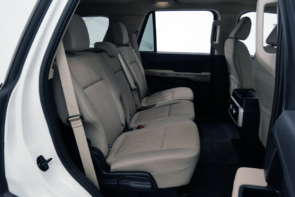 Used 2022 Ford Expedition XLT AWD/4WD image 18
