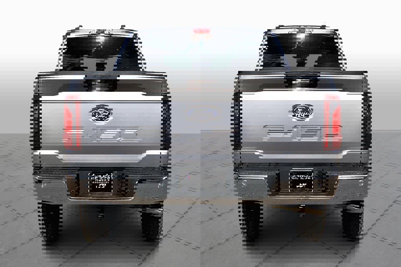 Used 2024 Ford F150 XLT w/ Mobile Office Package image 4