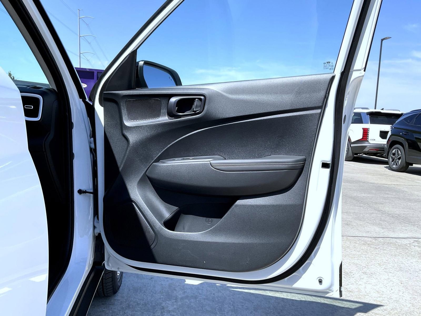 New 2026 Hyundai Venue SEL FWD image 17